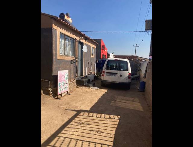 1 BEDROOM HOUSE FOR SALE IN KAALFONTEIN